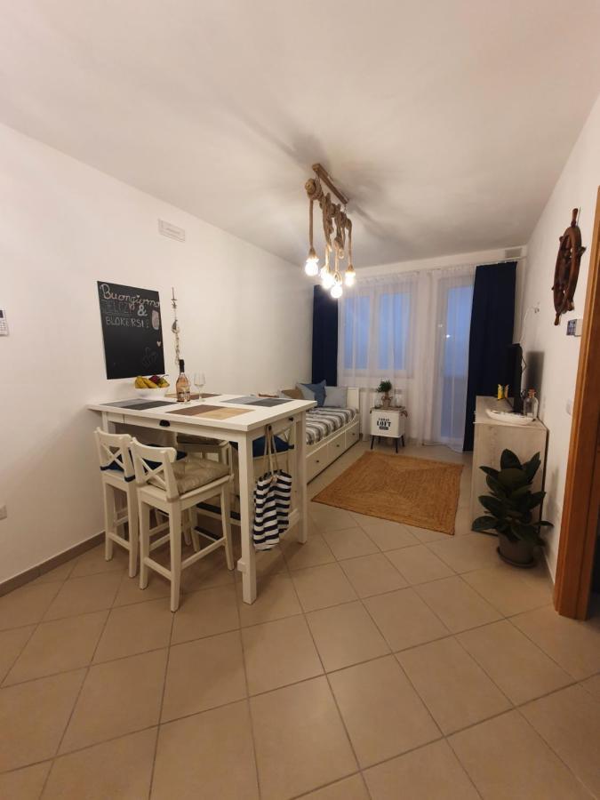 Bella Alba Apartment On The Beach Alba Adriatica Eksteriør bilde